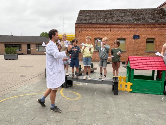 Mad Science in 3A en 3B🧪🔬🧫