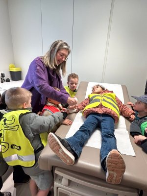 Op bezoek bij de dokter (klas juf Tessa en juf Stephanie)
