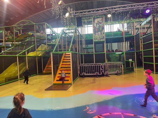 Schoolreis Raf en Otje ( deel 1)