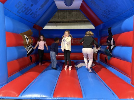 Schoolreis Raf en Otje ( deel 1)