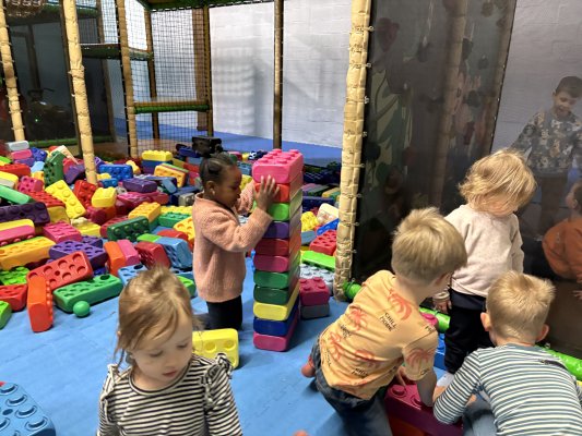 Schoolreis Raf en Otje ( deel 1)