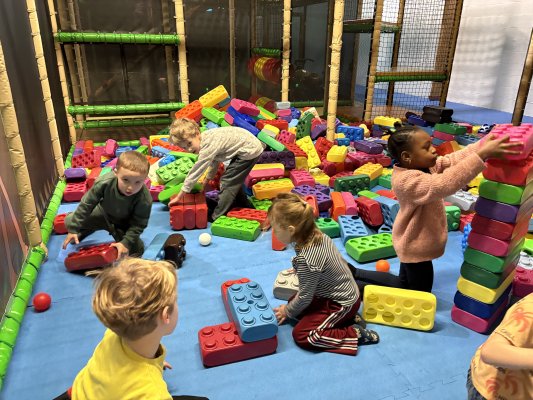 Schoolreis Raf en Otje ( deel 1)