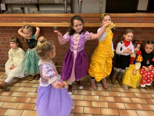 Carnavalsfeest op Stotert met de prinsen van 2026!