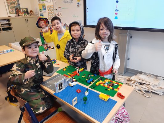 Carnaval in het eerste leerjaar.