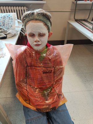 Zet de maskers maar op... 