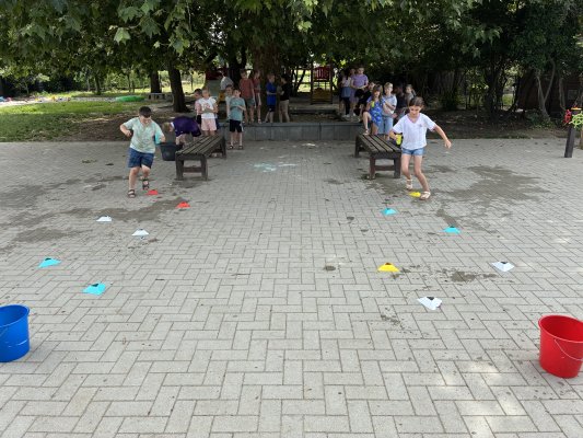 Waterspelletjes en zoutkleuren
