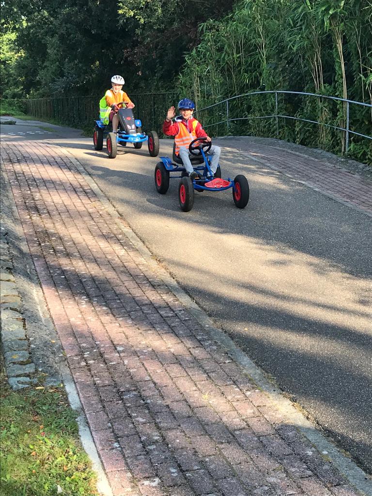 Naar het verkeerspark met het zesde leerjaar. 