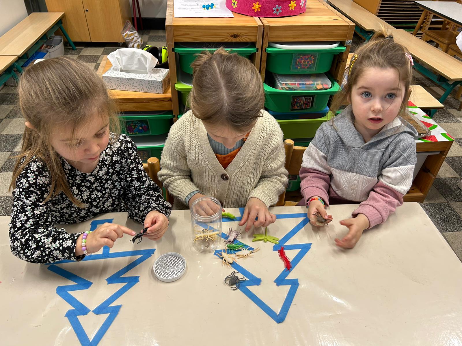 Mad science op bezoek bij de 4-5j