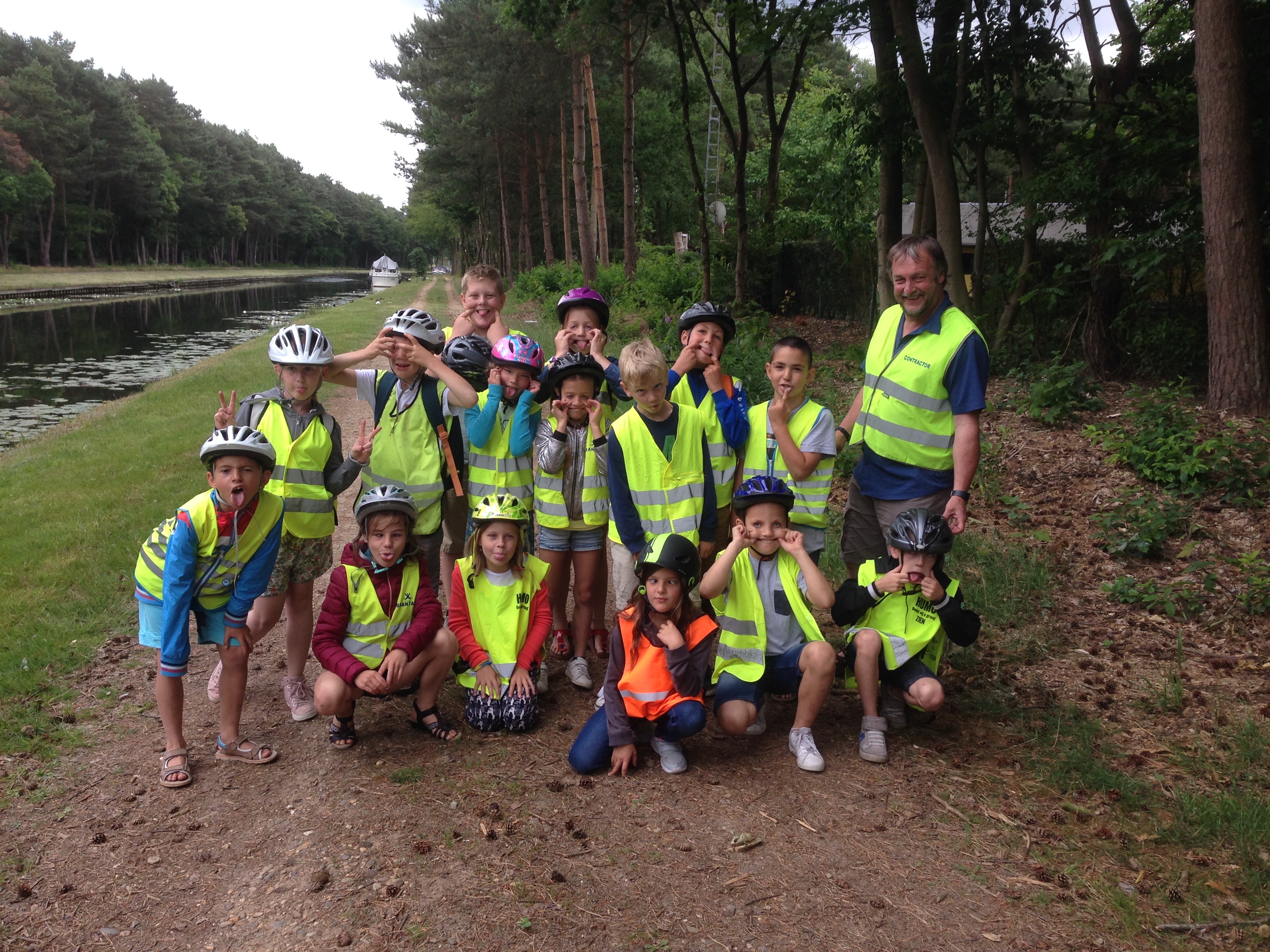 Nog enkele foto's van de fietstocht van het derde leerjaar